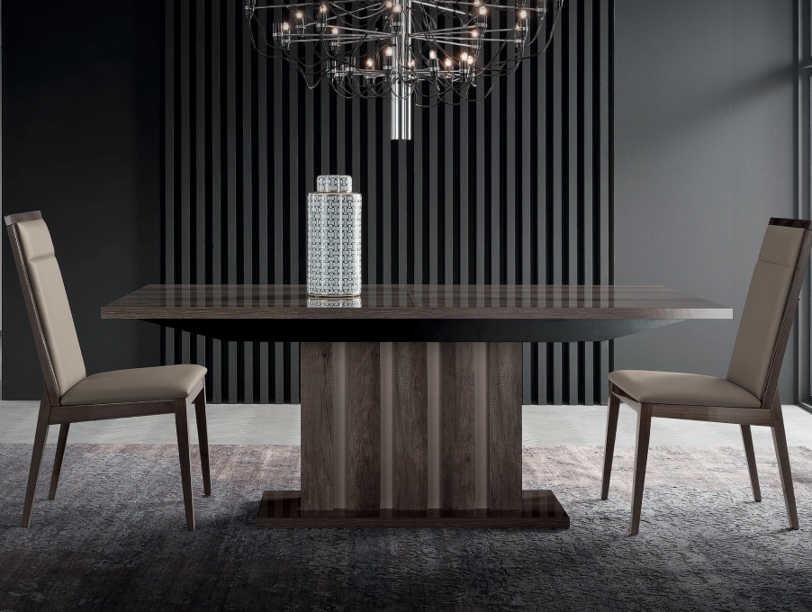 Matera Dining Table